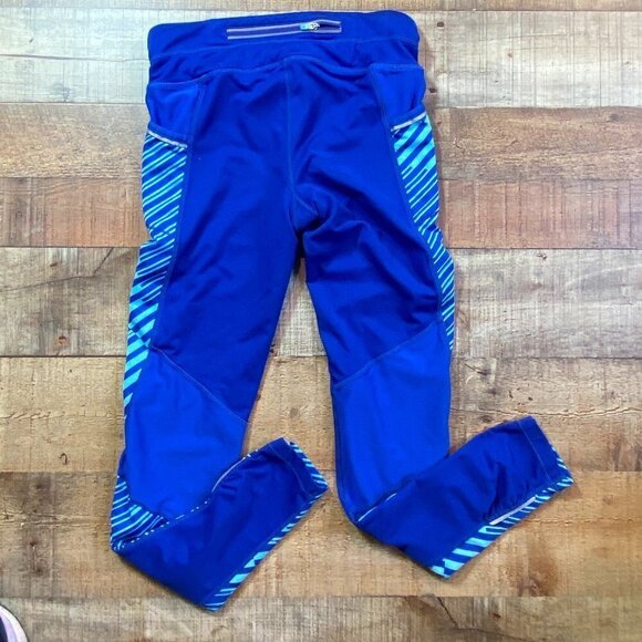 Women's Athleta Leggings with Tech Pockets size XS - Picture 2 of 6